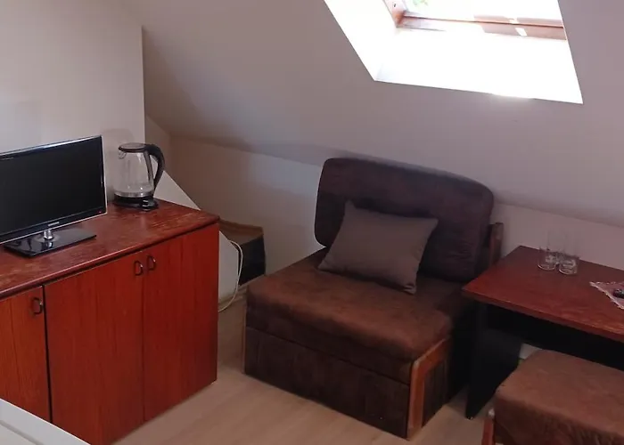 Δωμάτια σε οικογενειακή κατοικία Central Apartman