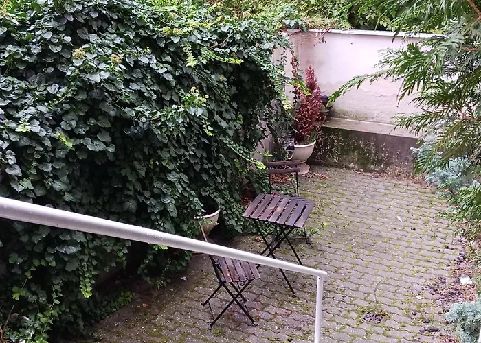 Δωμάτια σε οικογενειακή κατοικία Central Apartman *